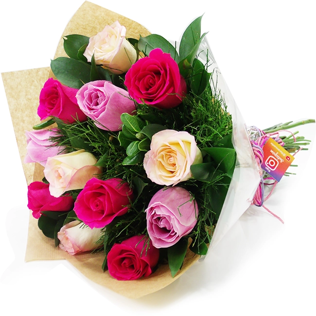 12 Colorful Roses Bouquet Pink