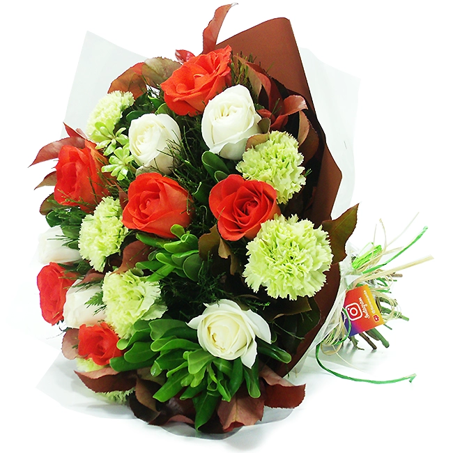 Mar de Cravos e Rosas - M
